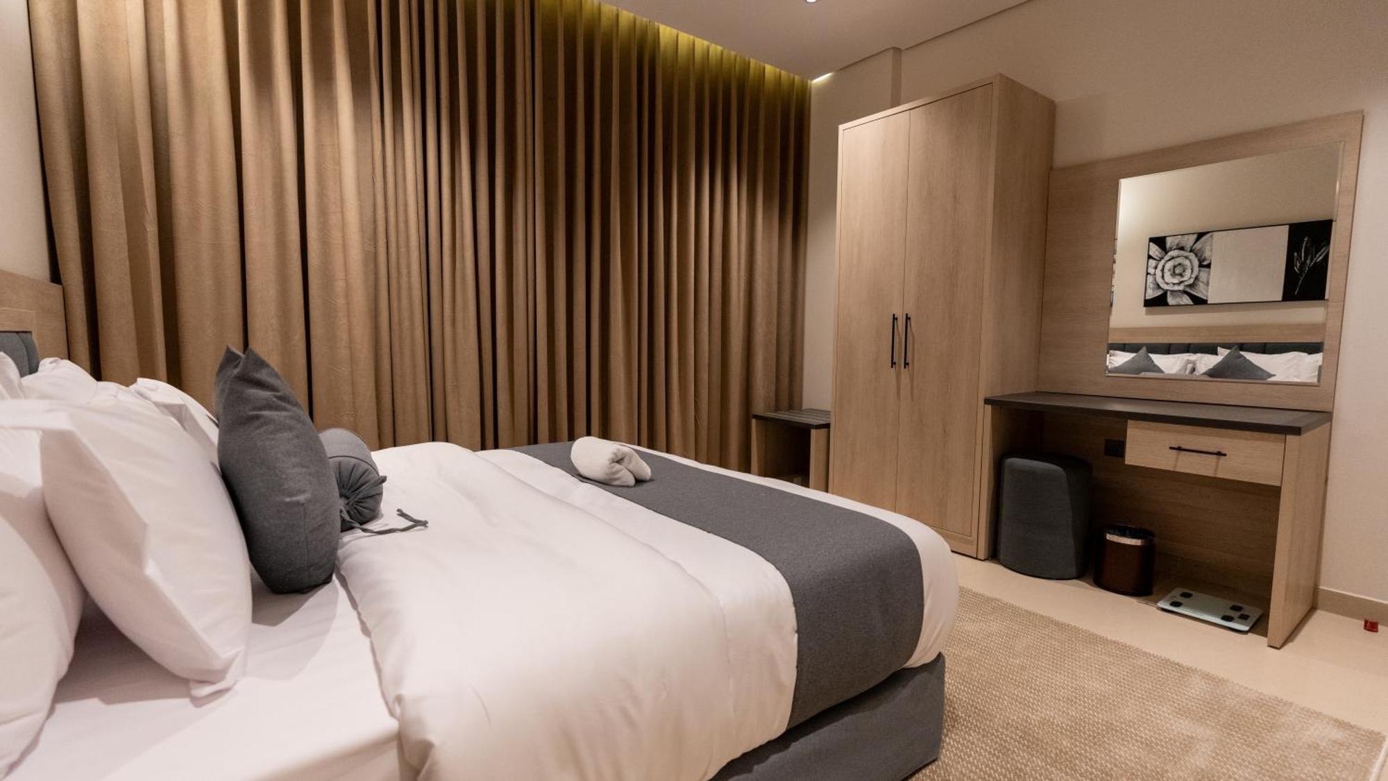 Brzeen Hotel Эр-Рияд Экстерьер фото